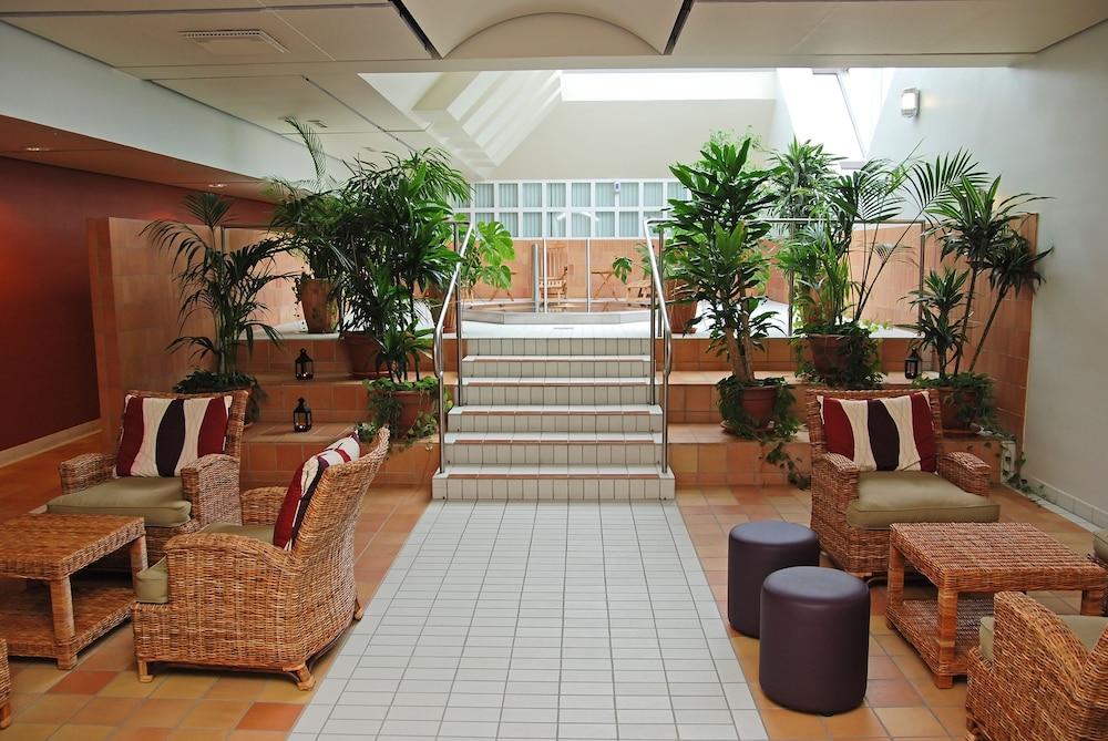 Quality Hotel Galaxen Borlange Bagian luar foto
