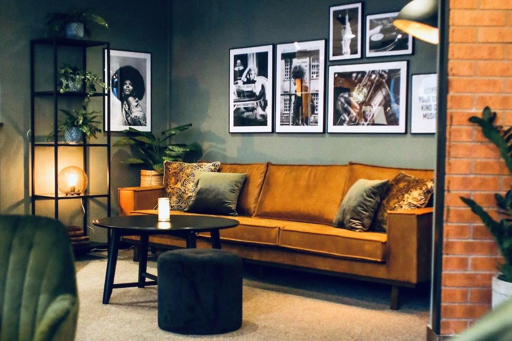 Quality Hotel Galaxen Borlange Bagian luar foto