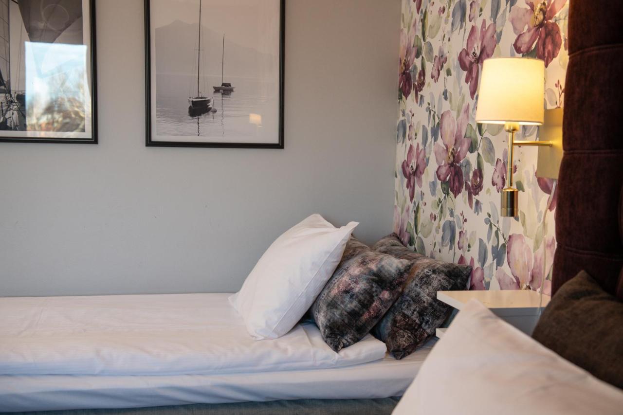 Quality Hotel Galaxen Borlange Bagian luar foto