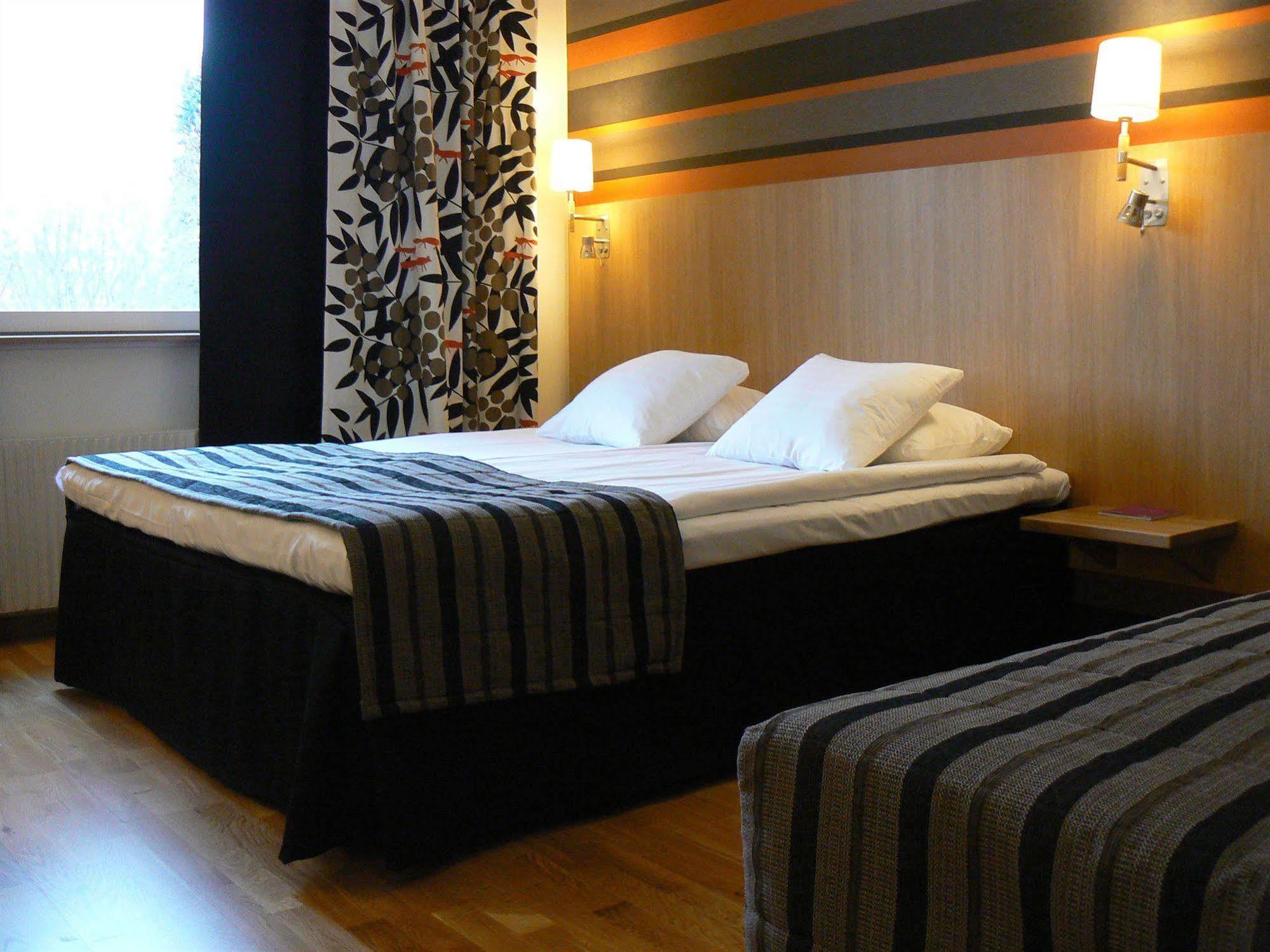 Quality Hotel Galaxen Borlange Bagian luar foto